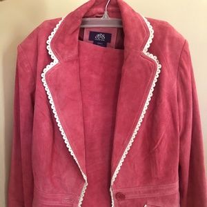 Suede pink suit